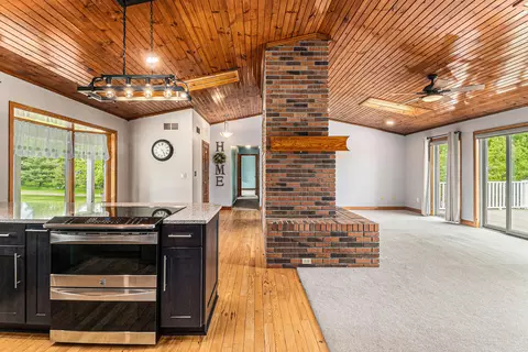 10231 W Chadwick Rd, Eagle, MI 48822 photo 8