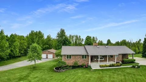 10231 W Chadwick Rd, Eagle, MI 48822 photo 3