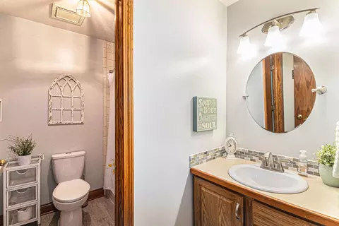 10231 W Chadwick Rd, Eagle, MI 48822 photo 20