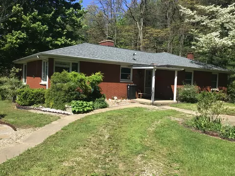 5651 N 6th St, Kalamazoo, MI 49009