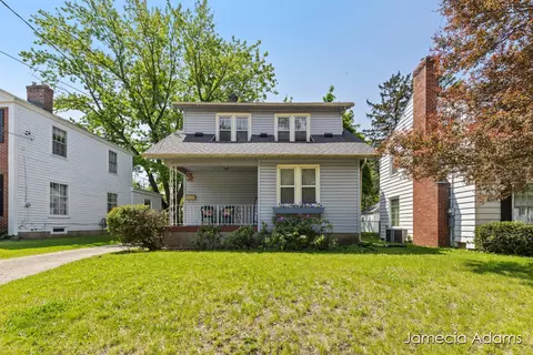 1040 Alger St SE, Grand Rapids, MI 49507