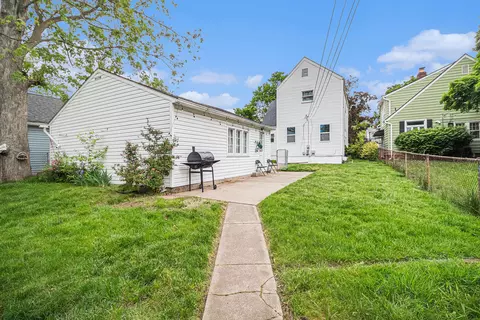 34611 Chestnut St, Wayne, MI 48184 photo 34