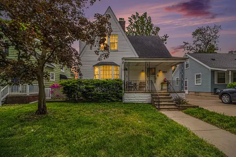 34611 Chestnut St, Wayne, MI 48184 photo 2