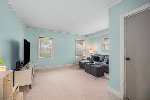 34611 Chestnut St, Wayne, MI 48184 photo 9