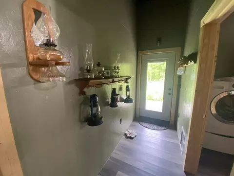 378 E Bell St, Camden, MI 49232 photo 18