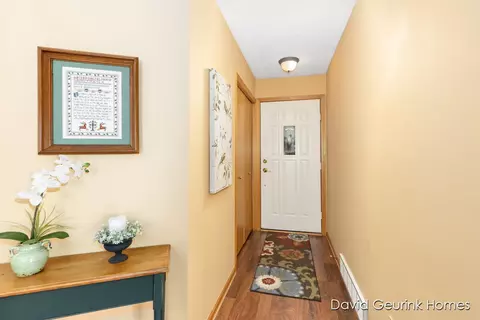 6163 Pebble Dr, Allendale, MI 49401 photo 5
