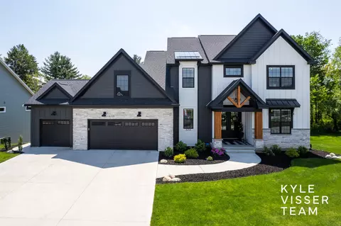 8254 Country Rail Dr SW, Byron Center, MI 49315