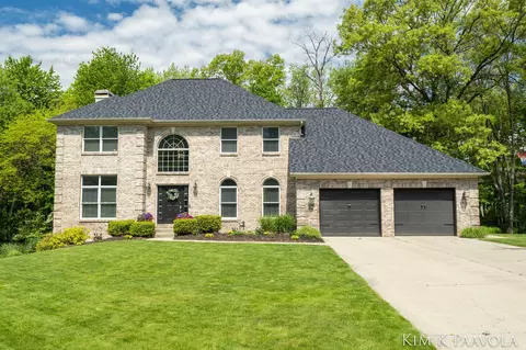 6293 Scarborough Dr SE, Ada, MI 49301