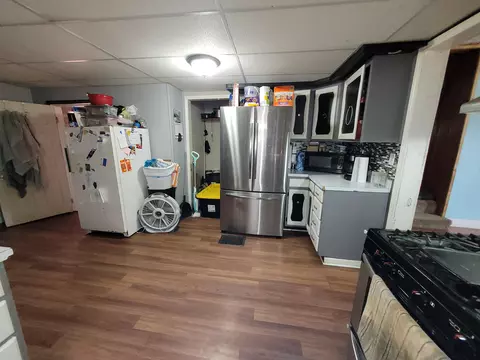 322 West St, Three Rivers, MI 49093 photo 5