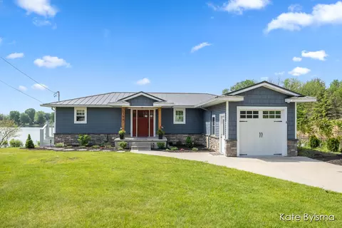 2794 Crockery Shores Rd, Casnovia, MI 49318