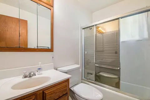321 Bradley Dr, Jackson, MI 49201 photo 9
