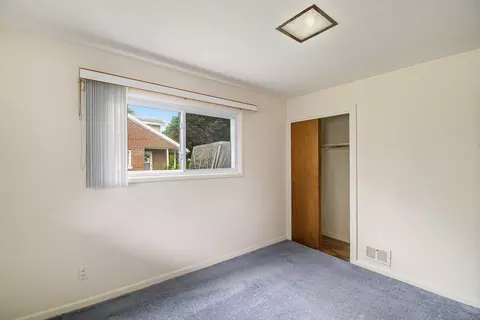 321 Bradley Dr, Jackson, MI 49201 photo 8