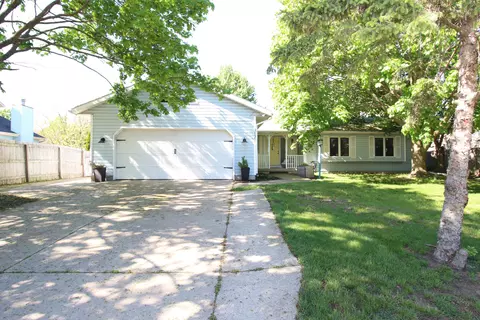3127 Rivervale Dr SW, Grandville, MI 49418