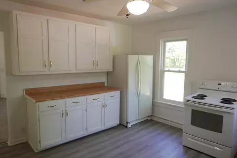 6749 E Ml Ave, Kalamazoo, MI 49048 photo 3