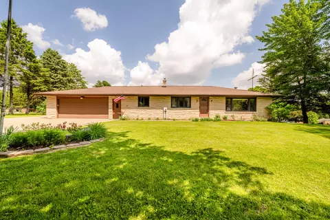 11591 Us Highway 31, Berrien Springs, MI 49103