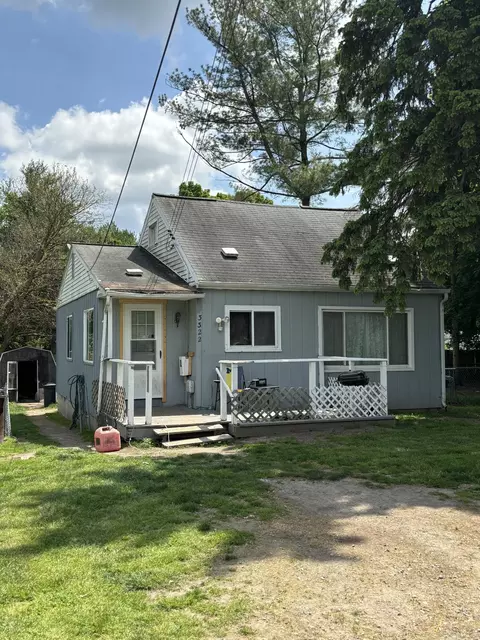 3322 Turner Rd, Lansing, MI 48906