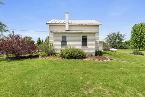 5057 Powell Highway Hwy, Ionia, MI 48846