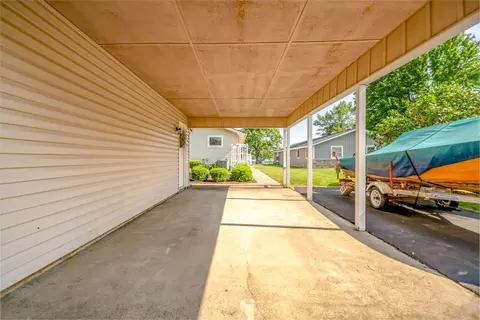 638 Tomahawk Trl, Coldwater, MI 49036 photo 30