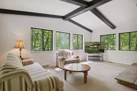 3040 E Schafer Rd, Howell, MI 48843 photo 9
