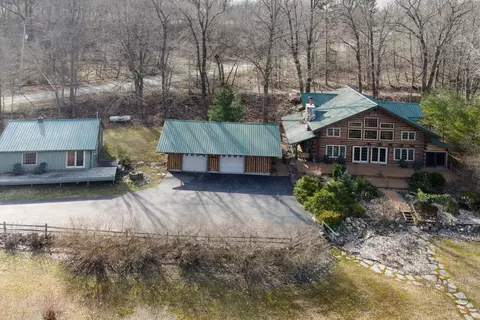 5280 Long Lake Rd, Reading, MI 49274 photo 4