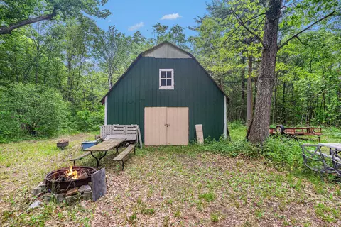 4011 Holton Duck Lake Rd, Twin Lake, MI 49457