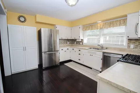 1007 Walnut St, Three Rivers, MI 49093 photo 8