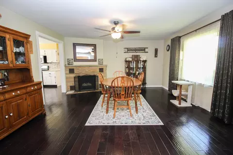 1007 Walnut St, Three Rivers, MI 49093 photo 10