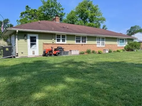 1007 Walnut St, Three Rivers, MI 49093 photo 5