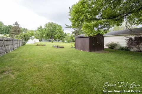 522 Mckinley St, Belding, MI 48809 photo 30