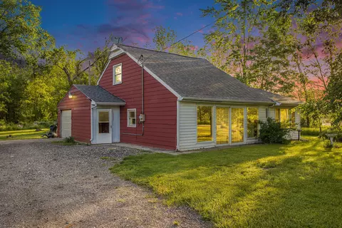 18347 W Drive N, Olivet, MI 49076