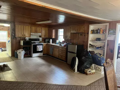 296 Will James Dr, Bronson, MI 49028 photo 8