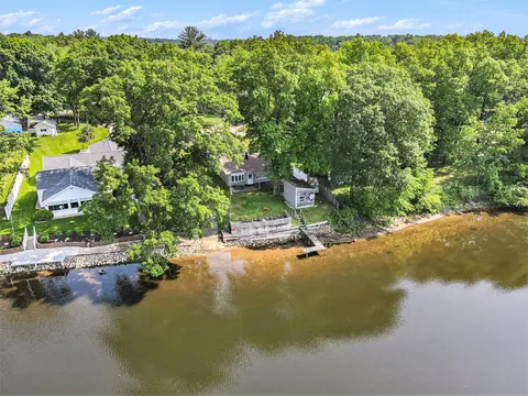 23569 River Run Pt, Mendon, MI 49072 photo 32