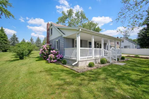 209 Lumley Ave, Jackson, MI 49203 photo 4