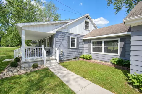 209 Lumley Ave, Jackson, MI 49203 photo 6