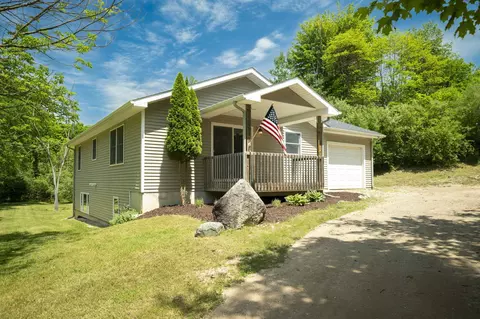 5123 Lammers Rd, Hastings, MI 49058