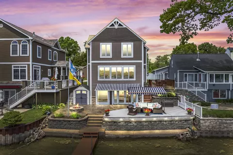 8077 W Pq Ave, Kalamazoo, MI 49009