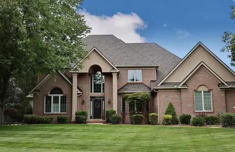 6684 Oleander Ln, Portage, MI 49024