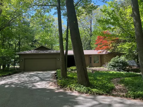 7337 W M 116, Ludington, MI 49431