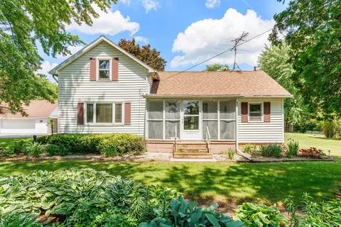 5259 Wilson Rd, Coloma, MI 49038