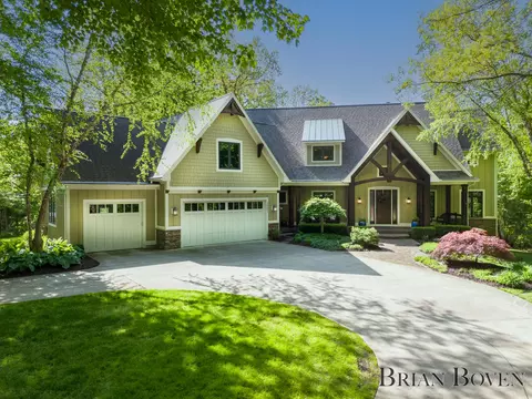 7905 Ella Ter, Rockford, MI 49341