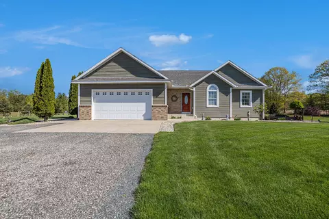 6246 W Shelby Rd, Shelby, MI 49455