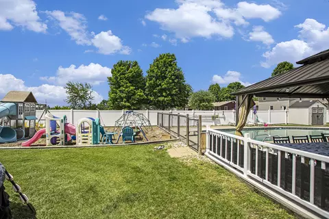 237 Lynbrook Dr, Coldwater, MI 49036 photo 31