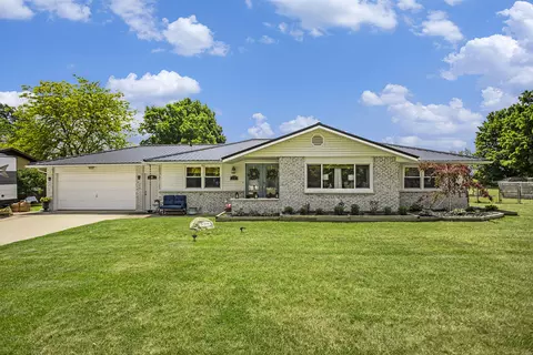 237 Lynbrook Dr, Coldwater, MI 49036