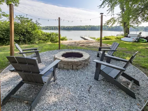 3675 Richardson Dr, Gobles, MI 49055