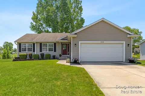 5468 Jordan St, Allendale, MI 49401