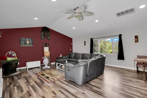 247 Sheridan Rd, Jackson, MI 49203 photo 21