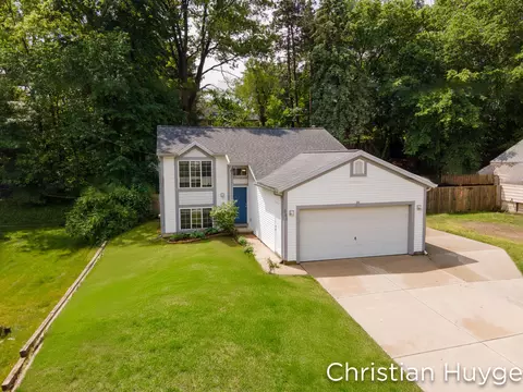 848 Ferris St NW, Grand Rapids, MI 49544