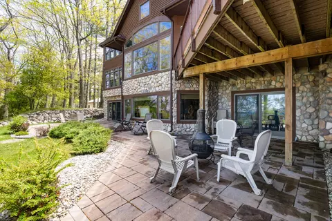 Exterior - 4235 N Ridge Rd, Mears, MI 49436 photo 5 of 15