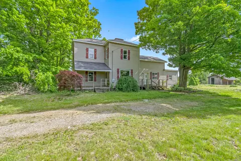 4311 Foust Rd, Osseo, MI 49266