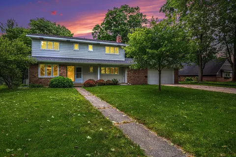 3552 Apache Ct SW, Grandville, MI 49418